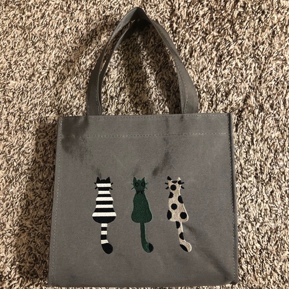 BRAND NEW Korean-made Small Bag with Cat Embroidery - Picture 2 of 12